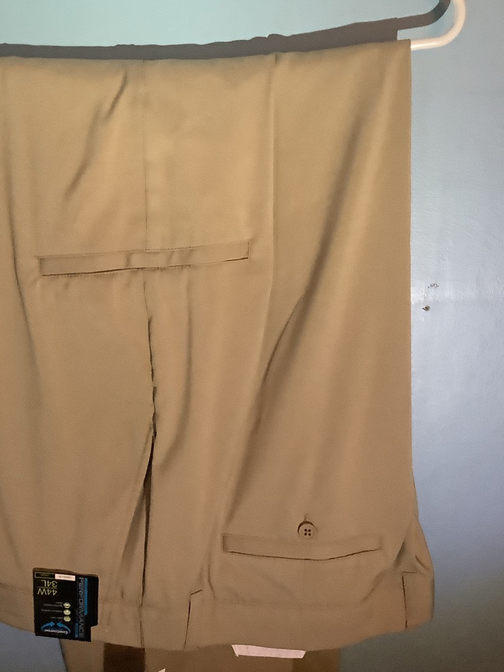 Roundtree & Yorke Men's Dress Pants in Khaki Brown